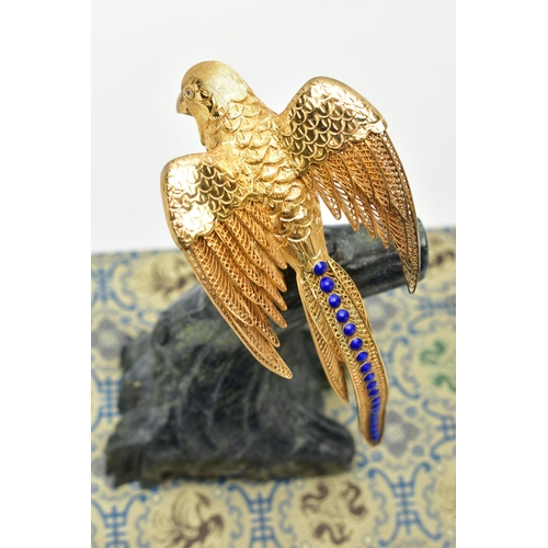 40 - A BOXED SÚHAI CHINESE SILVER GILT AND ENAMEL LIMITED EDITION TONG BAI EAGLE WITH A GREEN HARDSTONE B... 