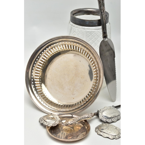 108 - AN ASSORTMENT OF SILVER ITEMS, to include a Edwardian glass vase fitted with a silver rim, hallmarke... 