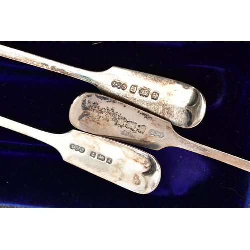 62 - A CASED SET OF SIX EDWARDIAN SILVER FIDDLE PATTERN TEASPOONS, engraved initial 'B', makers Elkington... 