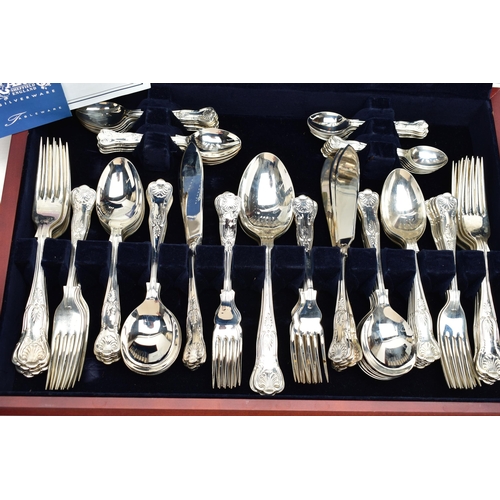 77 - AN ELIZABETH II SILVER ONE HUNDRED AND TWENTY FOUR PIECE CANTEEN OF KINGS PATTERN CUTLERY FOR TWELVE... 