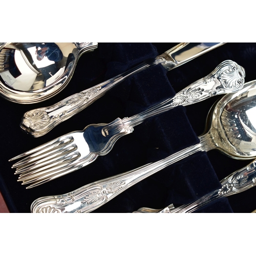 77 - AN ELIZABETH II SILVER ONE HUNDRED AND TWENTY FOUR PIECE CANTEEN OF KINGS PATTERN CUTLERY FOR TWELVE... 