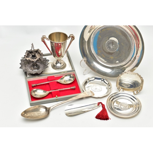 90 - AN ASSORTMENT OF SILVER AND WHITE METAL ITEMS, to include a cased pair of Elizabeth II replicas of T... 