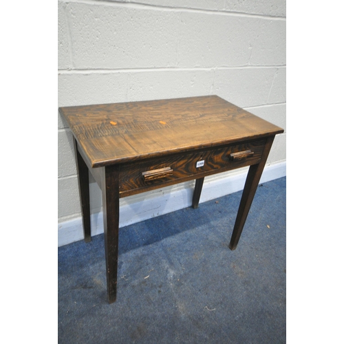 1209 - AN EARLY TO MID 20TH CENTURY OAK SIDE TABLE, with a single drawer, width 66cm x depth 45cm