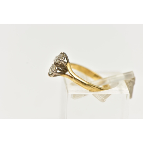 46 - AN 18CT YELLOW GOLD, THREE STONE DIAMOND RING, three claw set, round brilliant cut diamonds, estimat... 