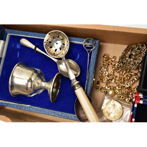 57 - A BOXED SILVER EGG CUP AND SPOON SET, WITH OTHER ITEMS, polished egg cup with gilt interior, hallmar... 