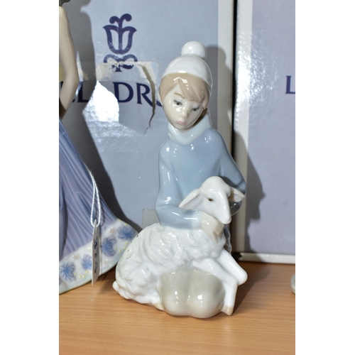 374 - SIX LLADRO FIGURINES,  five of which are boxed,  comprising Cindy 5646, sculptor Juan Huerta,  issue... 