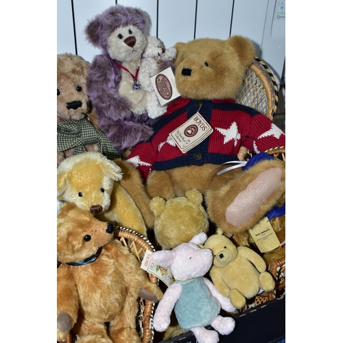 417 - ONE BOX OF COLLECTABLE TEDDY BEARS, to include a Boyds 'Best Dressed' series bear  Dee C. Washington... 