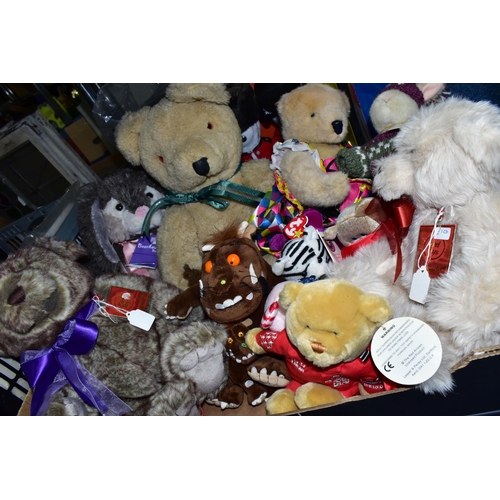 437 - A BOX AND LOOSE TEDDY BEARS AND SOFT TOYS, to include two Keel Toys bears with tags attached, Bearho... 