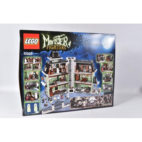 60 - A FACTORY SEALED LEGO 'MONSTER FIGHTERS' HAUNTED HOUSE, model no. 10228, 2064 pieces, never opened w... 