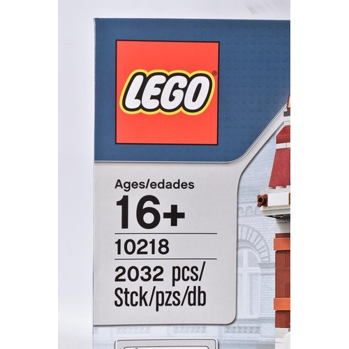 62 - A FACTORY SEALED LEGO CREATOR EXPERT PET SHOP, model no. 10218, 2032 pieces,  never opened with fact... 