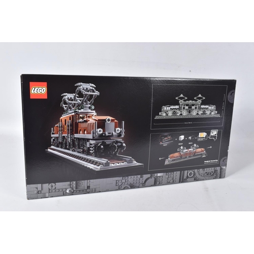 64 - A FACTORY SEALED LEGO CREATOR EXPERT CROCODILE LOCOMOTIVE, model no. 10277, 1271 pieces, with untouc... 