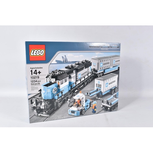 66 - A FACTORY SEALED LEGO CREATOR EXPERT 'MAERSK' TRAIN, model no. 10219, 1234 pieces, never opened with... 