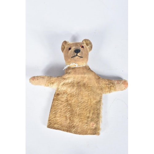 87 - A GERMAN BLONDE MOHAIR TEDDY BEAR, c.1914 - 1920, original glued amber and black glass eyes (both wi... 