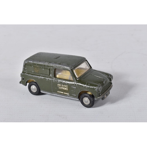 121 - A QUANTITY OF UNBOXED AND ASSORTED PLAYWORN TRI-ANG SPOT-ON DIECAST VEHICLES, mainly Ford vehicles, ... 