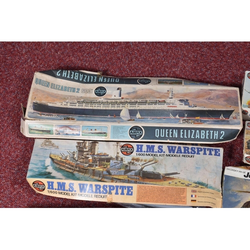 132 - A QUANTITY OF BOXED UNBUILT AIRFIX AND REVELL PLASTIC CONSTRUCTION KITS, majority are aircraft or sh... 