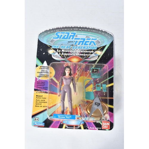 148 - A COMPLETE SET OF BANDAI STAR TREK THE NEXT GENERATION ACTION FIGURES, from 1993, all 10 figures sti... 