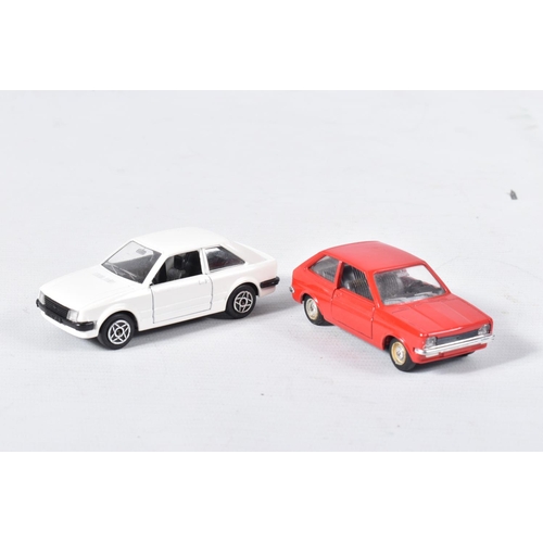 166 - A QUANTITY OF BOXED AND UNBOXED SOLIDO 1/43 SCALE DIECAST VEHICLES, vast majority are models of vari... 