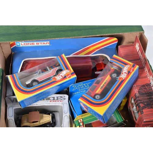 182 - A QUANTITY OF BOXED AND UNBOXED ASSORTED DIECAST VEHICLES, including a quantity of assorted Ford car... 