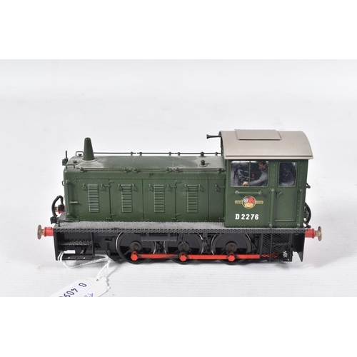 187 - A BOXED BACHMANN BRASSWORKS O GAUGE DREWRY CLASS 04 SHUNTER, No.D2276, lightly weathered B.R. green ... 