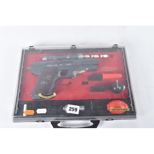 259 - A DE LUXE TOPPER TOYS MULTI-PISTOL 09 GUN SET, missing Barrel Extension, one short and three long bu... 