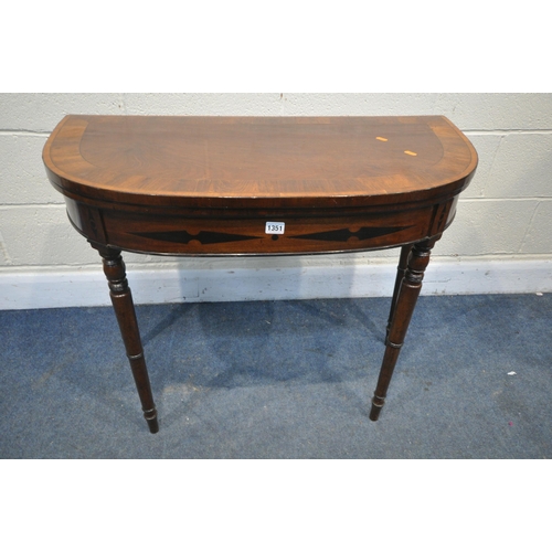 1351 - A GEORGIAN MAHOGANY AND ROSEWOOD CROSSBANDED CARD TABLE, with a double gate legs, the fold over top ... 