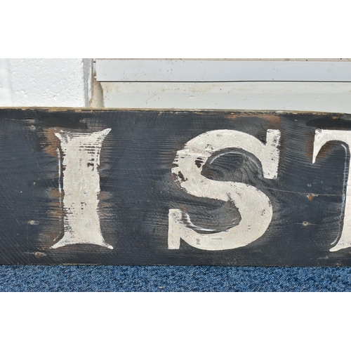 863A - A 19TH CENTURY WOODEN BOARD LATER PAINTED AS A 'DENTIST' SIGN, with applied wooden tooth to either e... 