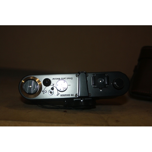 878 - A LEICA 1 'OSKAR BARNACK' EDITION CAMERA with a Anastigmat 50mm f3.5 lens, Serial No 3002500 Oskar p... 