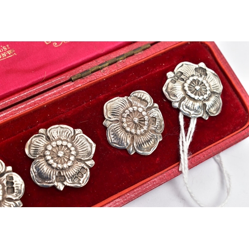 881A - A CASED SET OF SIX EDWARDIAN SILVER BUTTONS IN THE FORM OF A FLOWERHEAD, makers Goldsmiths & Silvers... 