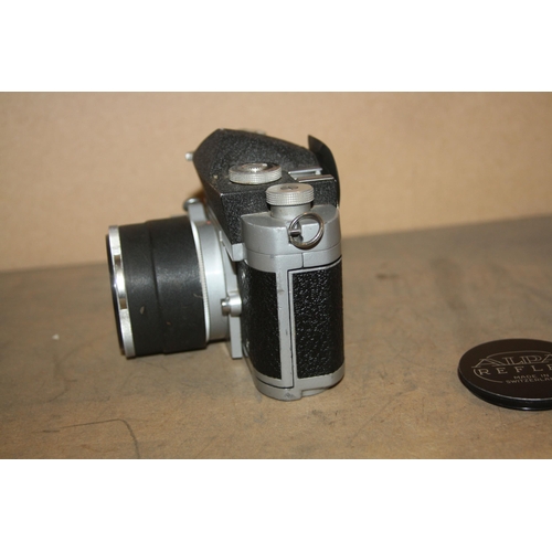 887 - A PIGNONS ALPA 9D REFLEX SLR CAMERA in chrome Serial no 46667 fitted with a Switar 50mm f1.8 lens an... 