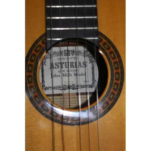 947 - AN ATURIAS JOHN MILLS MODEL CLASSICAL GUITAR with solid spruce top, laminated rosewood back and side... 