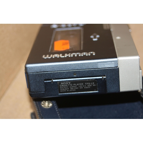 955 - A SONY TPS-L2 WALKMAN in electric blue with matching case Condition is visually excellent, case has ... 