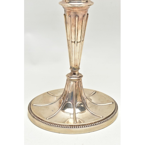 157 - A GEORGE V SILVER THREE LIGHT CANDELABRUM OF NEO-CLASSICAL STYLE, the oval removable sconces and dri... 