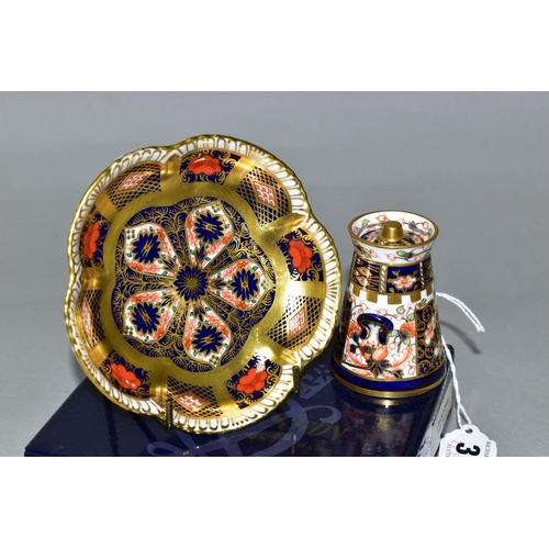 318 - TWO PIECES OF ROYAL CROWN DERBY GIFTWARES, comprising an Imari pattern 6299 miniature milk churn wit... 