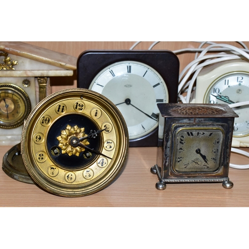 325 - ELEVEN ASSORTED CLOCKS, of various styles and materials, to include desk clocks, mantel clocks and o... 