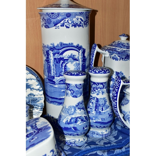 333 - A COLLECTION OF BLUE AND WHITE CERAMICS, mostly Spode's Italian pattern to include a coffee pot, a t... 