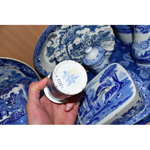 333 - A COLLECTION OF BLUE AND WHITE CERAMICS, mostly Spode's Italian pattern to include a coffee pot, a t... 