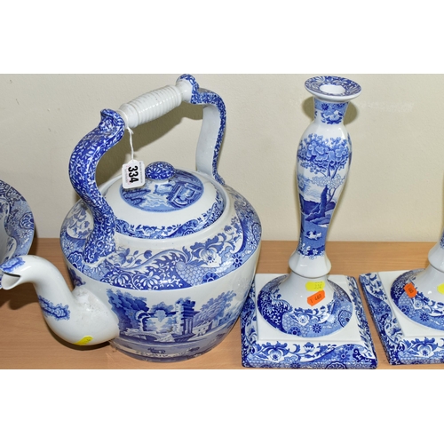 334 - A GROUP OF BLUE AND WHITE SPODE ITALIAN DESIGN CERAMICS, C1816 comprising a large wash bowl and jug,... 