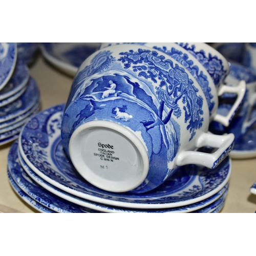 354 - A LARGE QUANTITY OF BLUE AND WHITE SPODE ITALIAN DESIGN DINNERWARES, comprising a coffee pot, six co... 