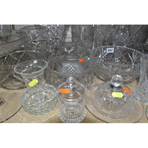 402 - A QUANTITY OF CUT CRYSTAL AND GLASSWARES, comprising a Stuart Crystal decanter, two Edinburgh Crysta... 