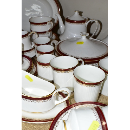 403 - A PARAGON (ROYAL ALBERT) 'HOLYROOD' PATTERN DINNER SERVICE, comprising one coffee pot, one teapot, o... 