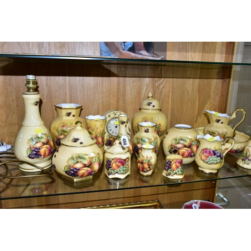 450 - SIXTEEN PIECES OF AYNSLEY ORCHARD GOLD GIFTWARES, comprising a fruit bowl, six assorted vases talles... 