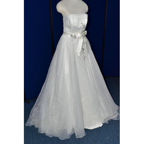 251 - WEDDING DRESS, end of season stock clearance (may have slight marks or very minor damage) size 10/12... 