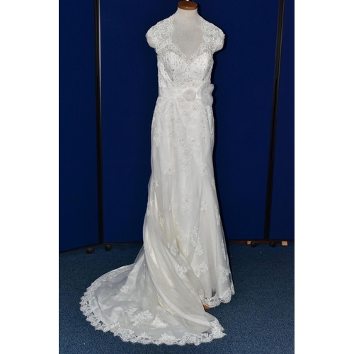 256 - WEDDING DRESS, end of season stock clearance (may have slight marks or very minor damage) size 8, iv... 