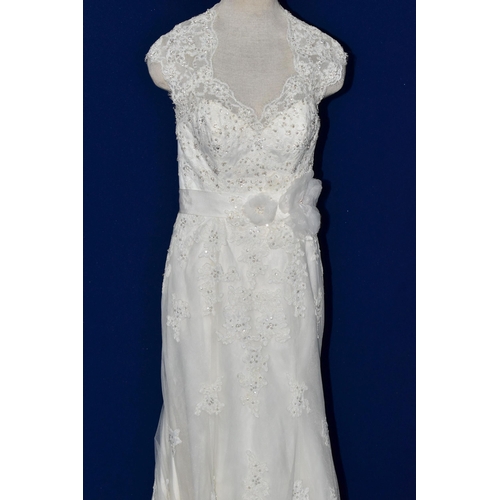 256 - WEDDING DRESS, end of season stock clearance (may have slight marks or very minor damage) size 8, iv... 