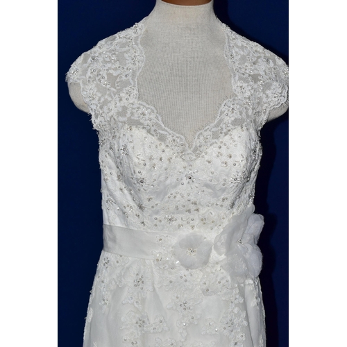 256 - WEDDING DRESS, end of season stock clearance (may have slight marks or very minor damage) size 8, iv... 