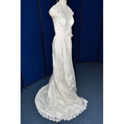 256 - WEDDING DRESS, end of season stock clearance (may have slight marks or very minor damage) size 8, iv... 