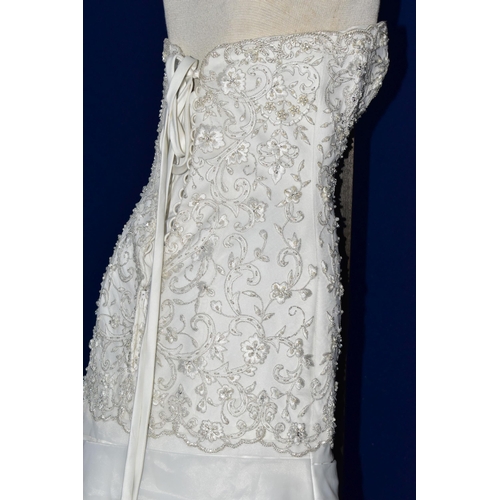 258 - WEDDING DRESS, end of season stock clearance (may have slight marks or very minor damage) size 8, ch... 