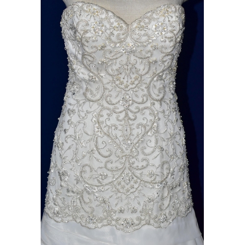 258 - WEDDING DRESS, end of season stock clearance (may have slight marks or very minor damage) size 8, ch... 