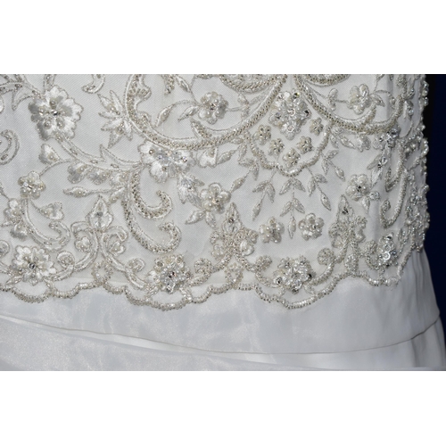 258 - WEDDING DRESS, end of season stock clearance (may have slight marks or very minor damage) size 8, ch... 