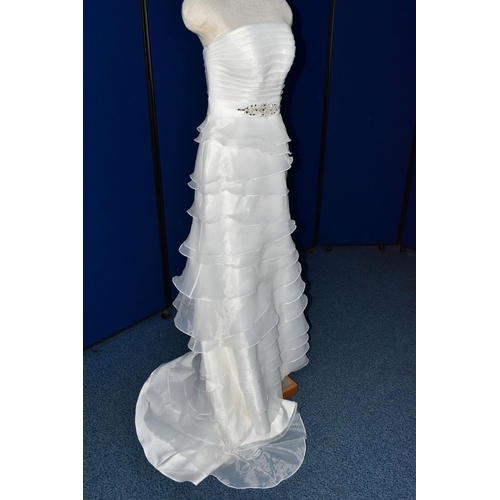 263 - WEDDING DRESS, end of season stock clearance (may have slight marks or very minor damage) size 8, wh... 